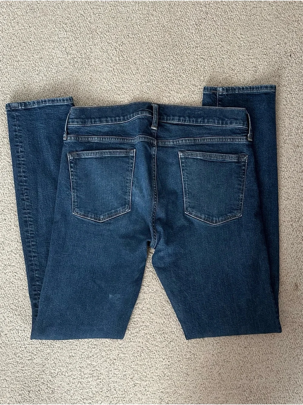 J. Crew Men's Slim Jeans in Dark Indigo Wash size 33x34 GREAT CONDITION! - Picture 2 of 4